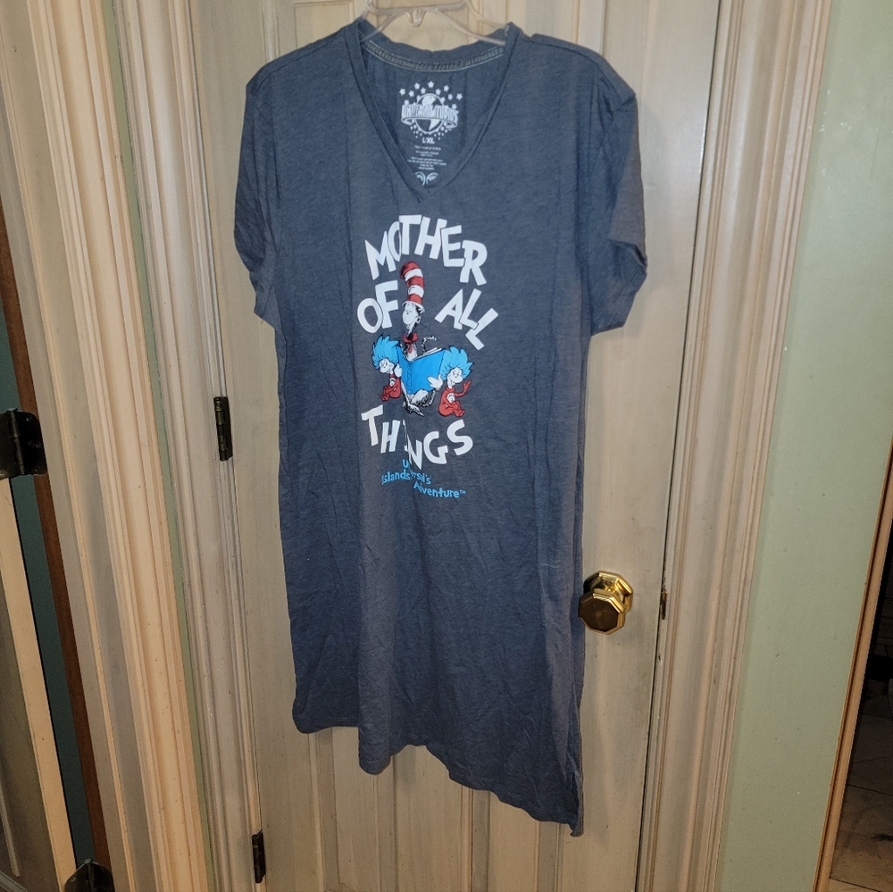 Womens Plus Sz 1X Nightgown Night Shirt Pajamas Universal Studios Cat In The Hat